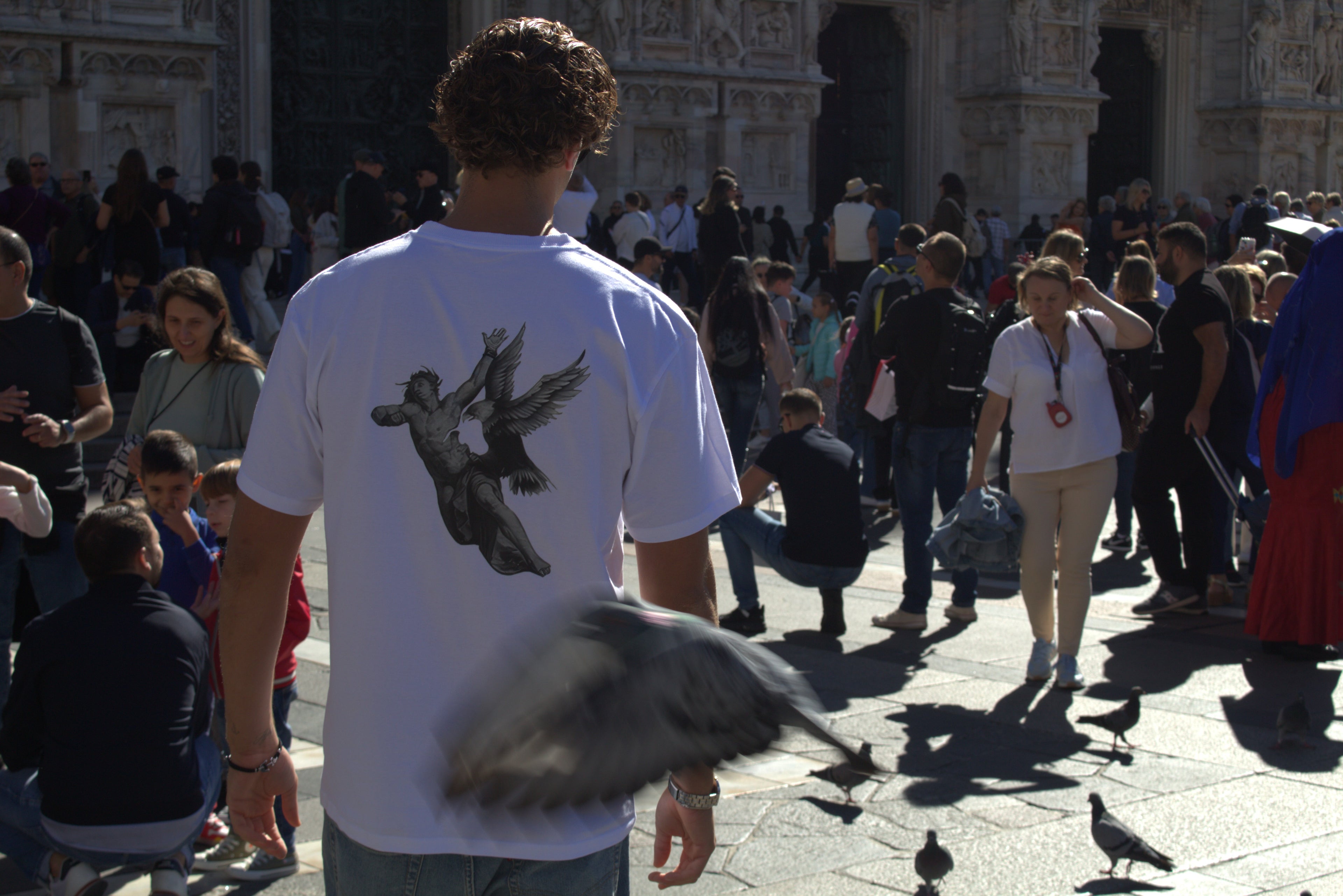 T-SHIRT EAGLE WHITE OVERSIZED